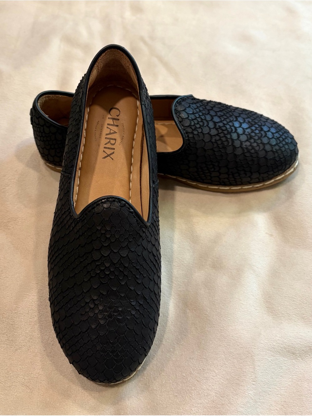 CHARIX wild black leather  Slip-On Loafers flats 36 5
